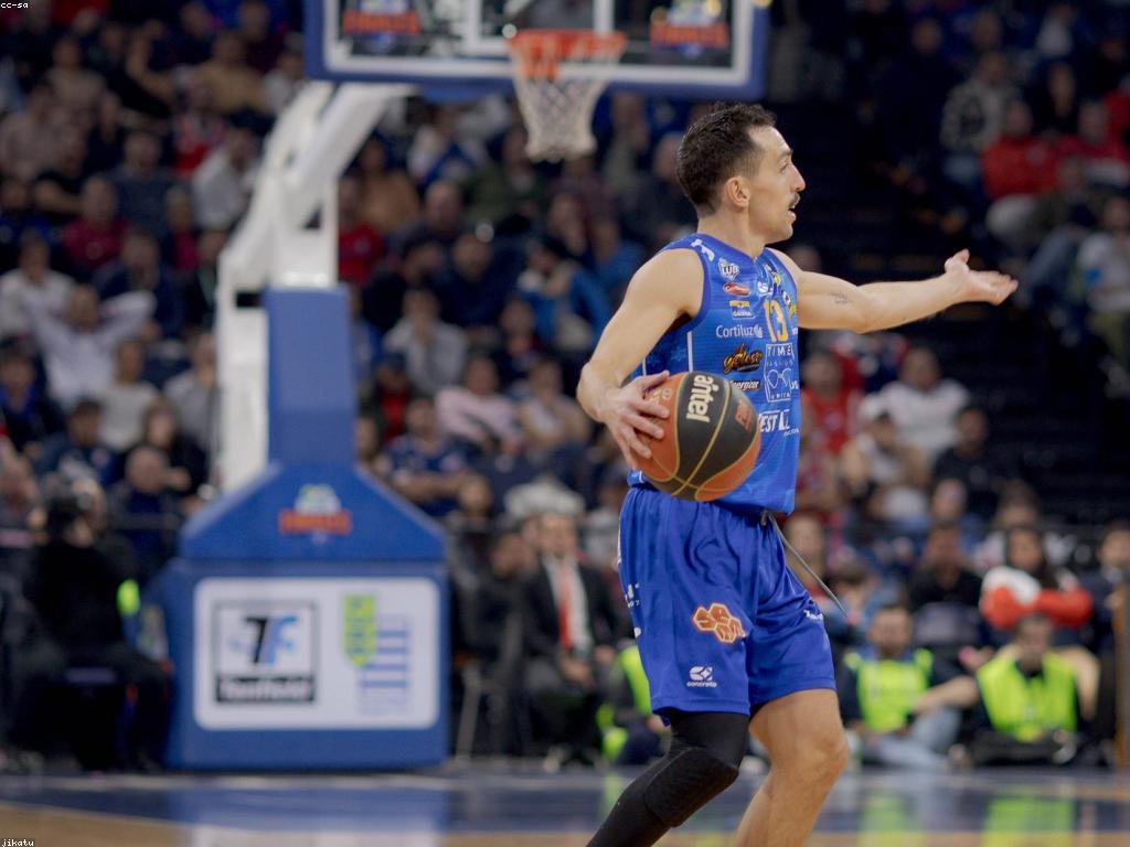 យុទ្ធសាស្ត្រលេង: ការពង្រឹងសមត្ថភាពនិងអភិវឌ្ឍន៍ជំនាញ